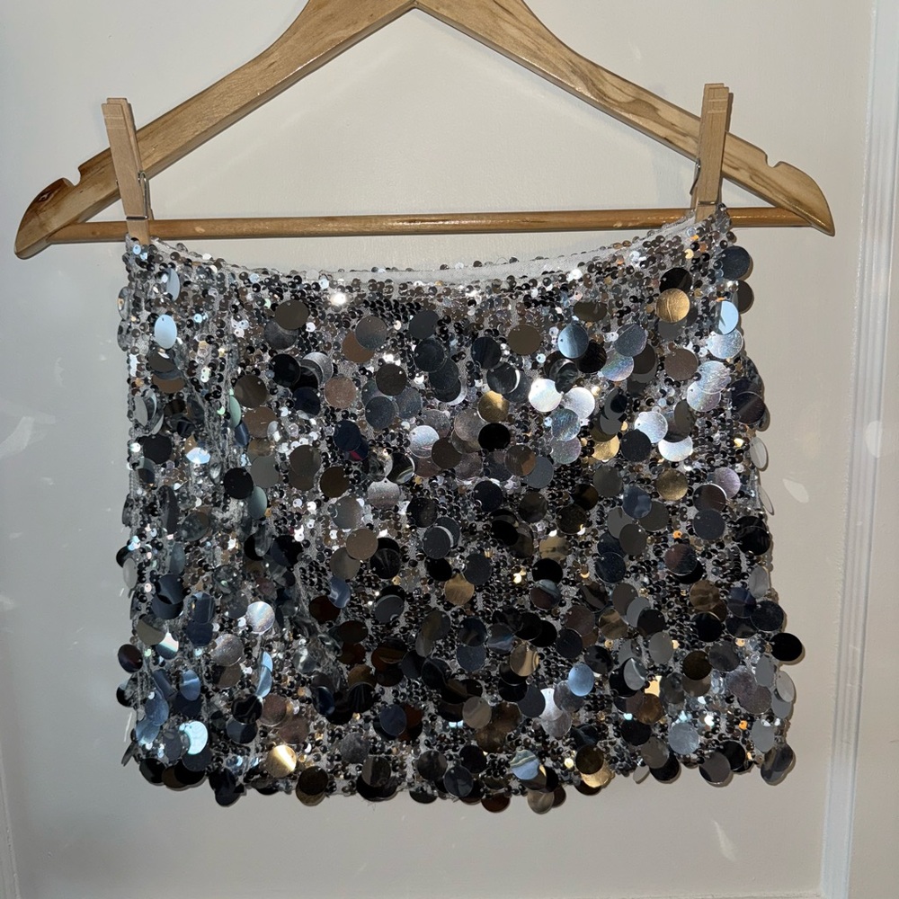 White Fox Boutique Shimmering Silver Sequin Mini Skirt